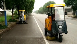 環(huán)衛(wèi)垃圾車在垃圾運(yùn)輸鏈中處核心地位